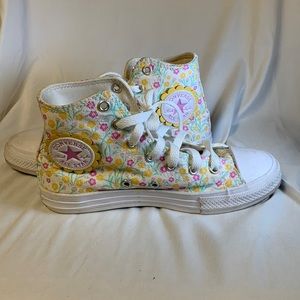 Girls converse high tops, size 2